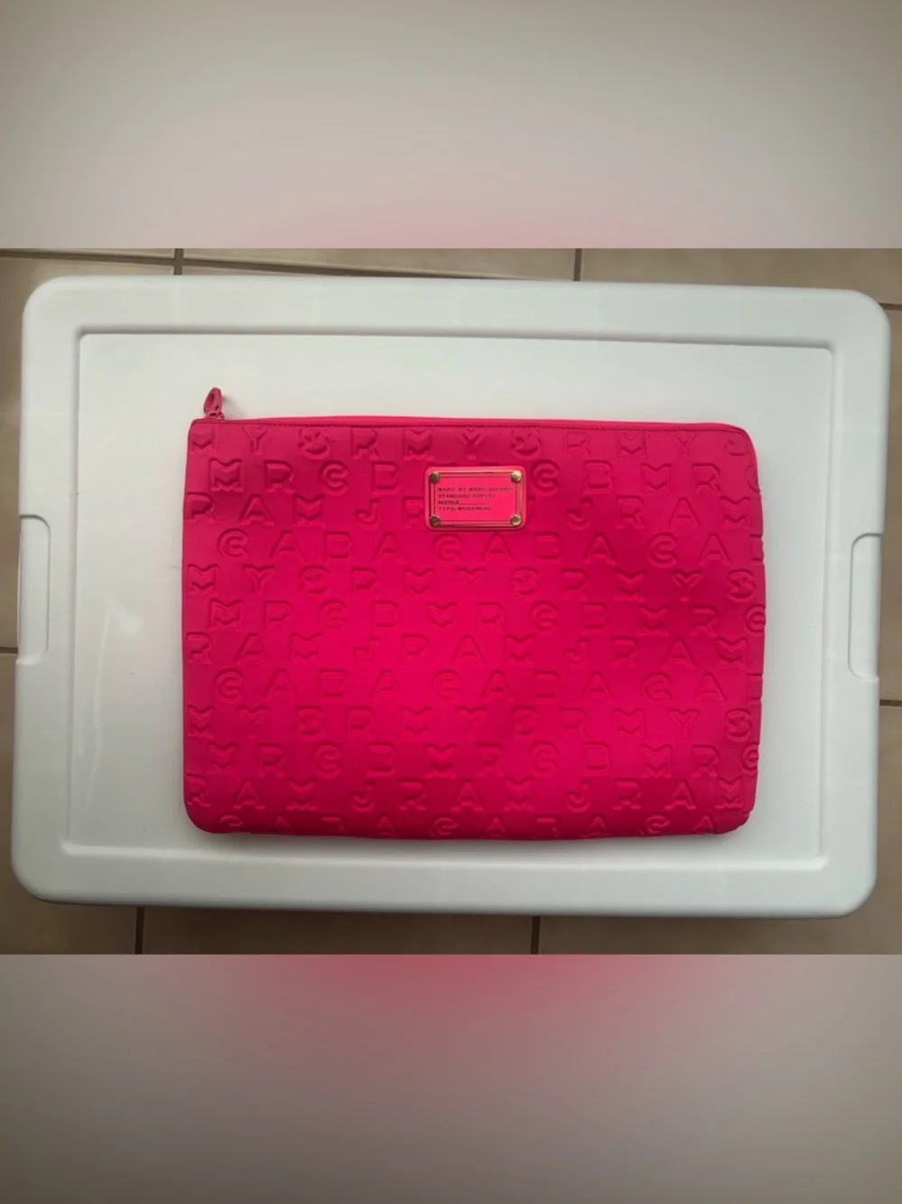 GUC Marc by Marc Jacobs Hot Pink Embossed Laptop/Ipad Sleeve